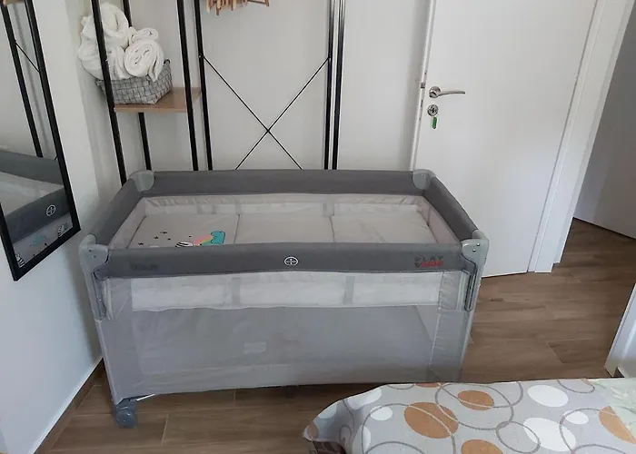 Lemon Garden Stylish Private كالاماتا