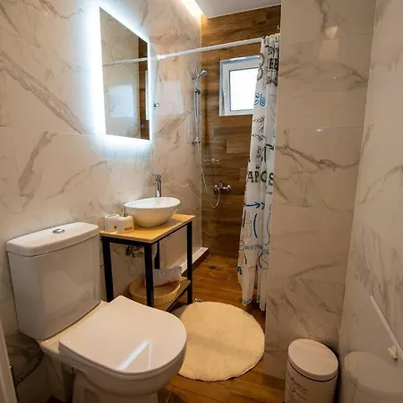 Lemon Garden Stylish Private