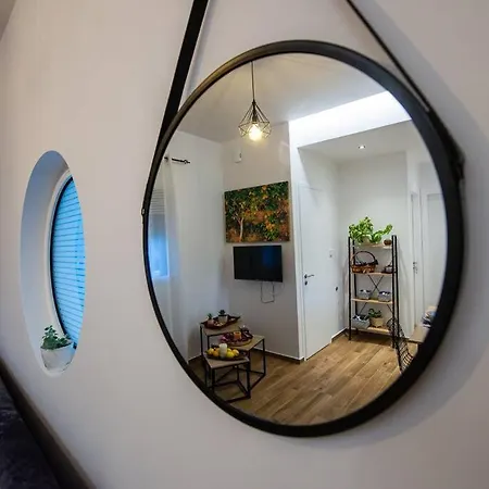 Apartment Lemon Garden Stylish Private *
