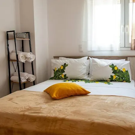 Lemon Garden Stylish Private