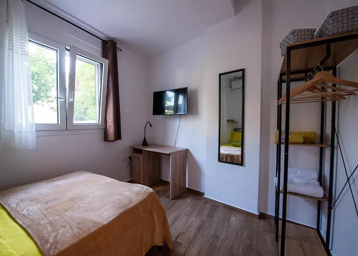 Lemon Garden Stylish Private Appartement