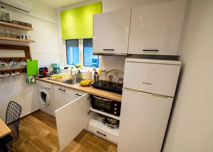 Lemon Garden Stylish Private Kalamata